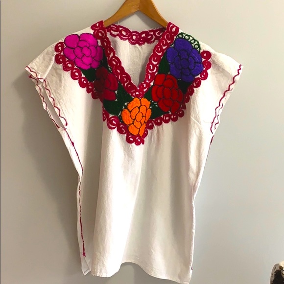 Tops - Mexican handmade shirt. Size M.